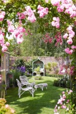 Beautiful Romantic Backyard Garden Ideas You Have To Try 06