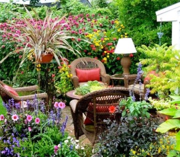 Beautiful Romantic Backyard Garden Ideas You Have To Try 43