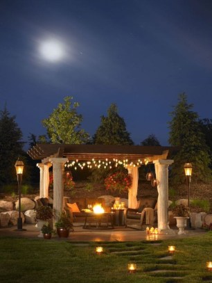 Beautiful Romantic Backyard Garden Ideas You Have To Try 45